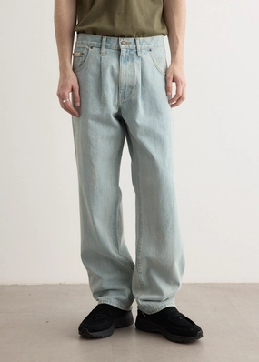 Pleated Jeans Diagonal Front Pocket Smooth Comfort