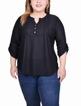 Compact Thermal Insulation Plus Size 3/4 Sleeve Roll Tab Y Neck Top