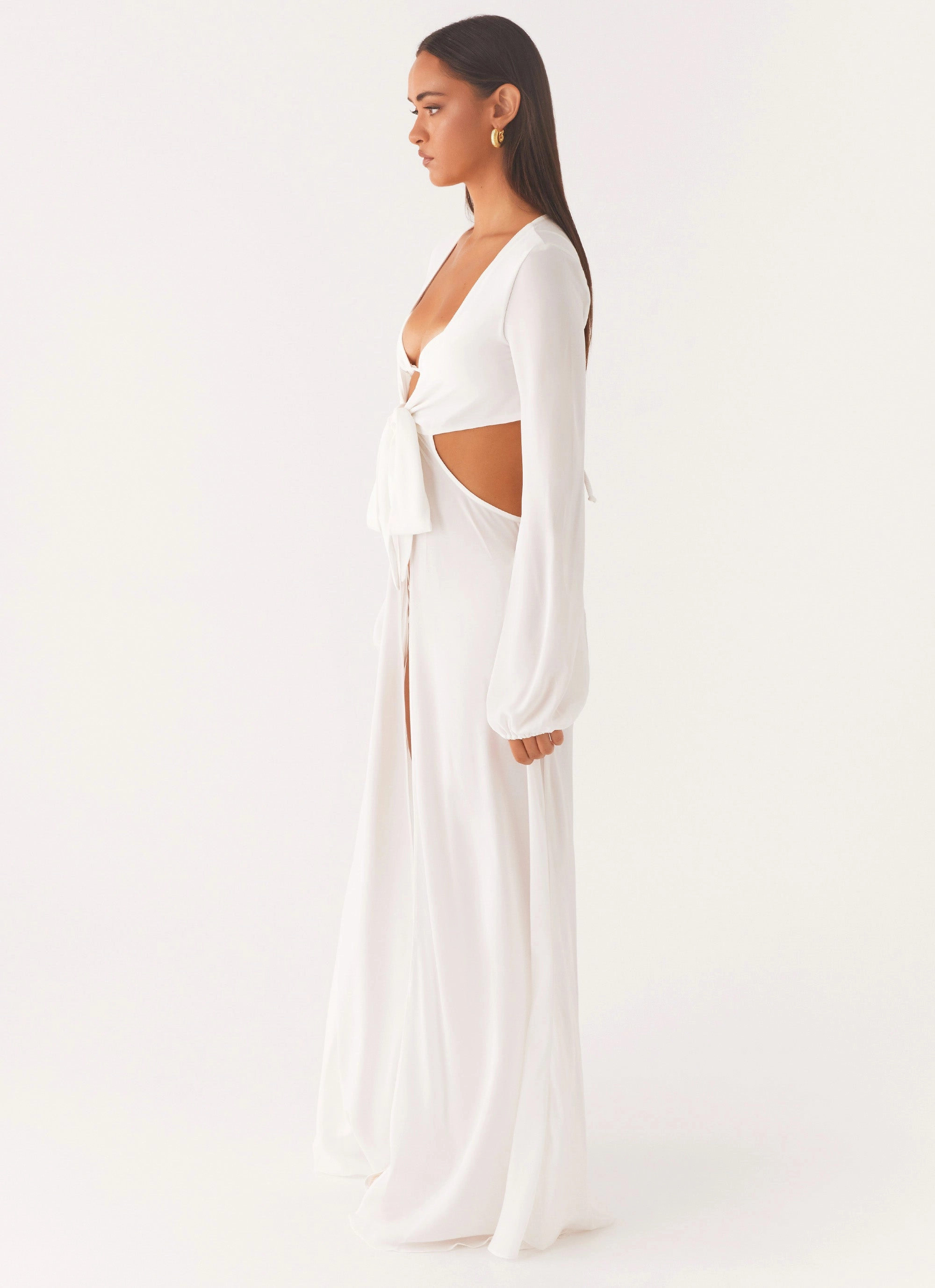 Minimal Curve Coastal Maxi Dress - White
