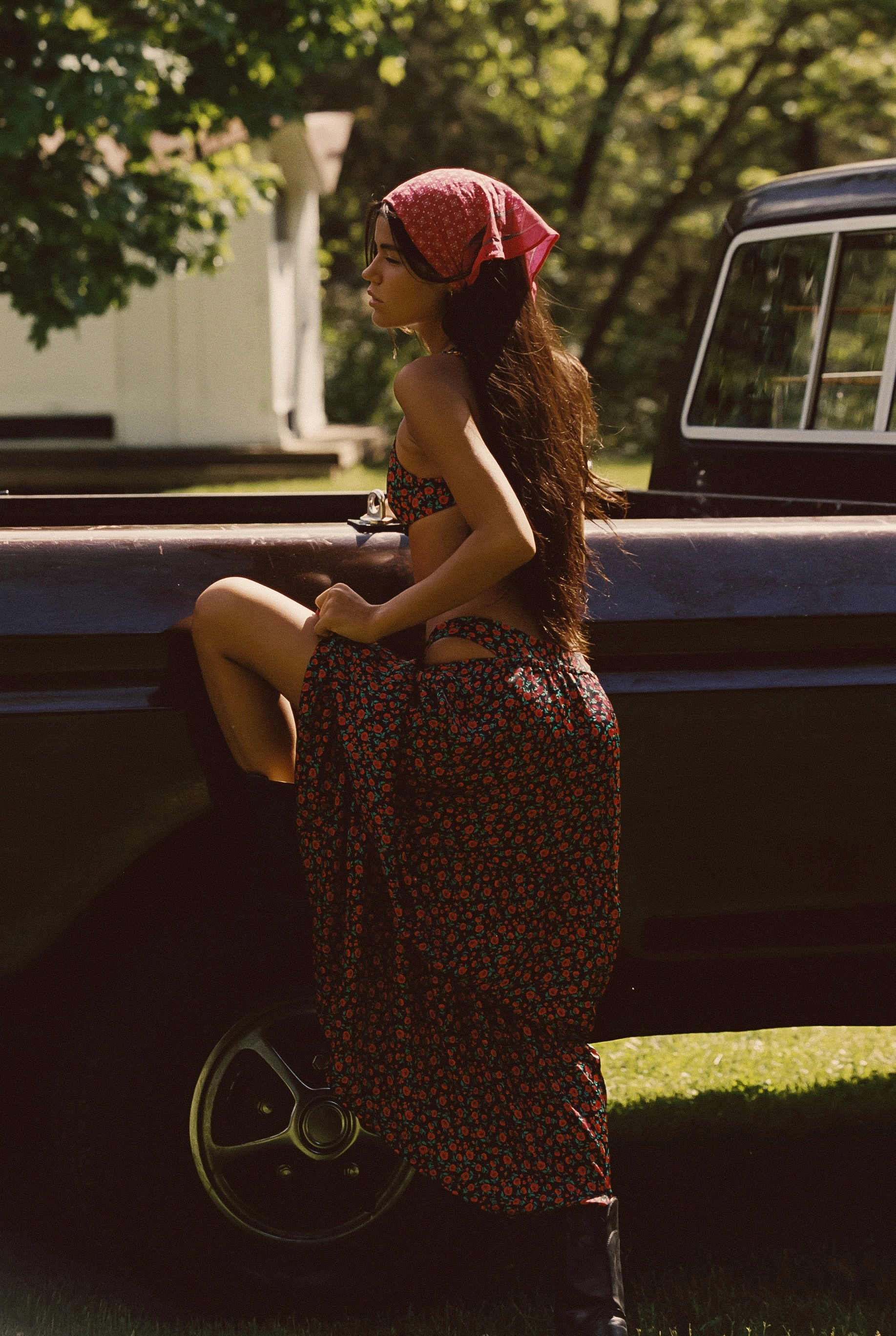 Kristina Maxi Skirt Satin - Geneva Weekend Vibes