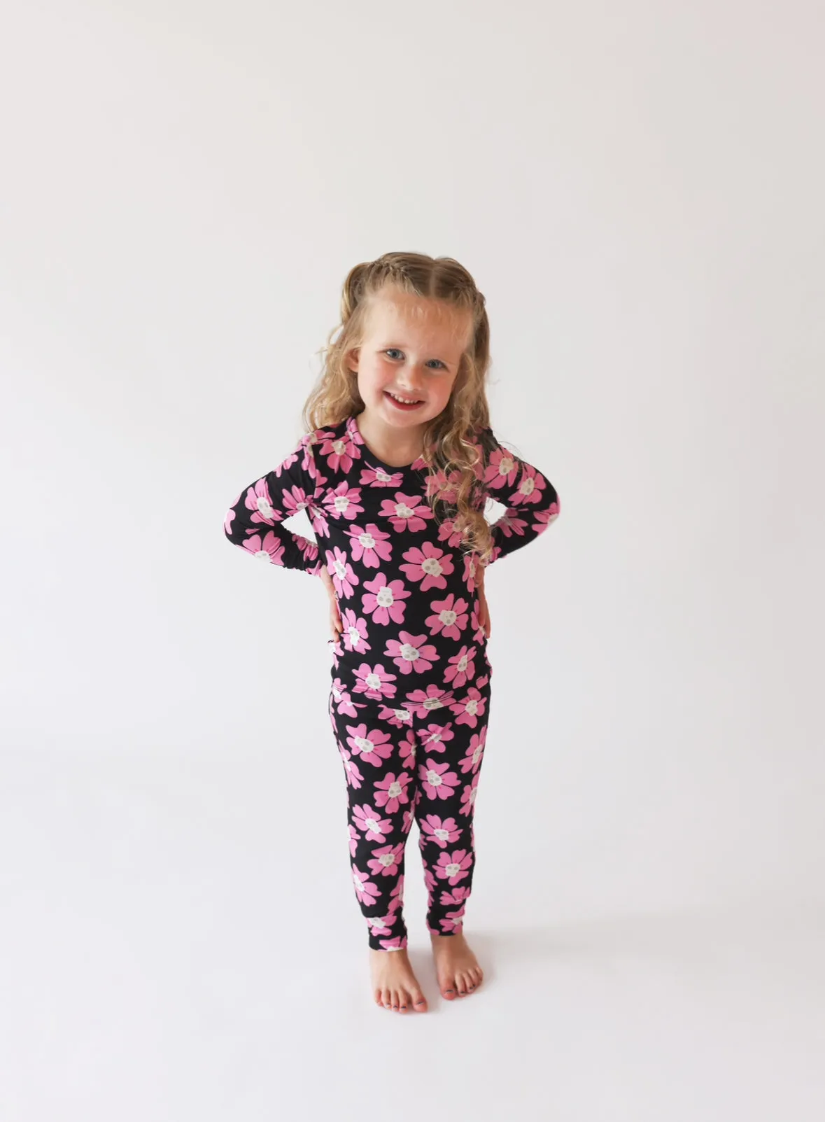 Posh Peanut Basic Long Sleeve Pajamas - Winifred