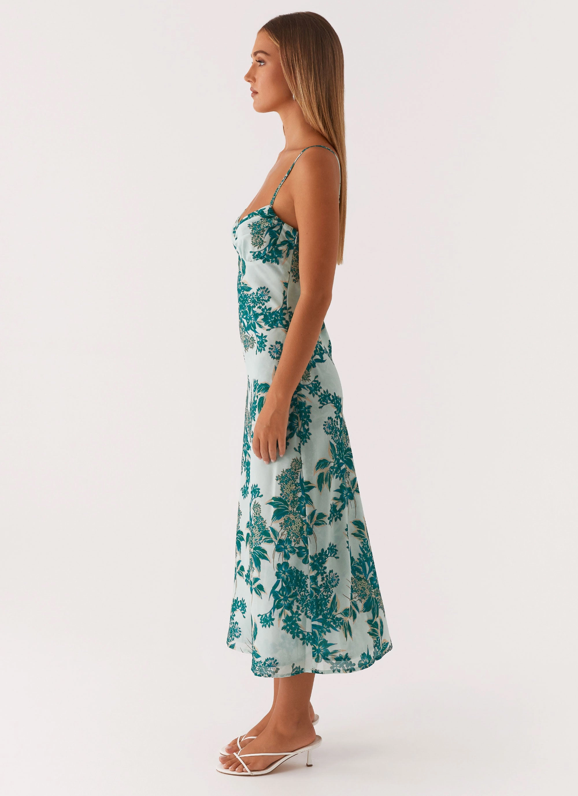 Knit Warm Refined Vibe Love Song Midi Dress - Cloud Nine Floral