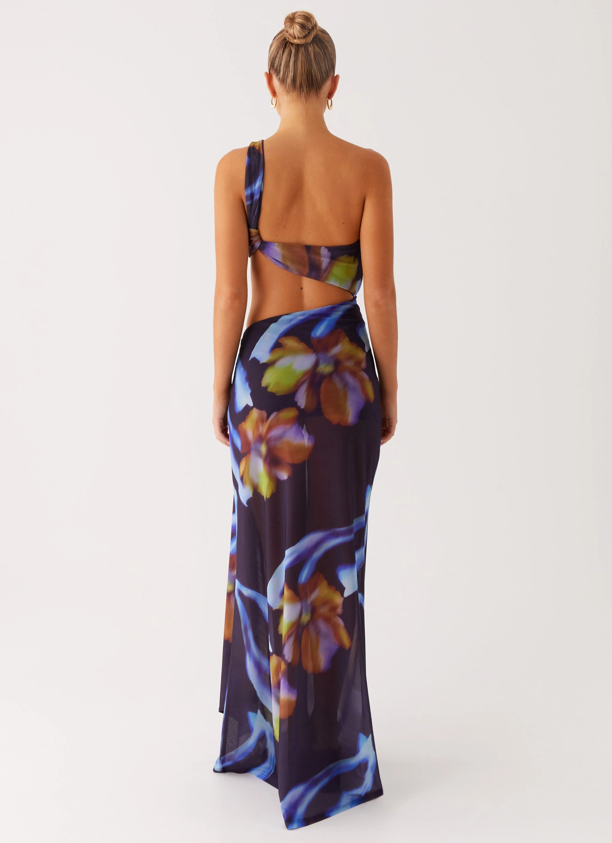 Costa Rica Maxi Dress - Dark Floral Casual Motion