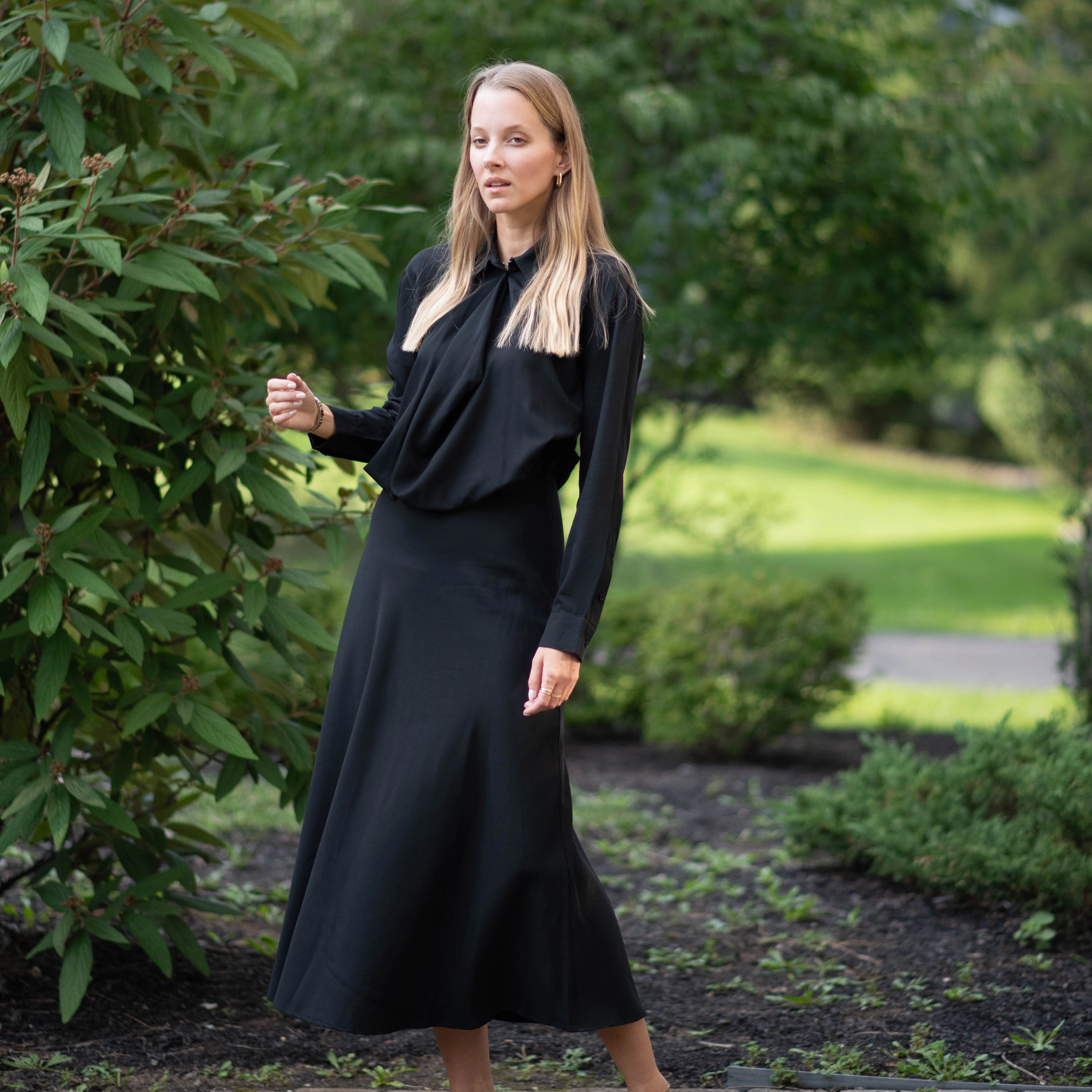 Leah Dress [Final Sale] Understated Elegance Event Mood