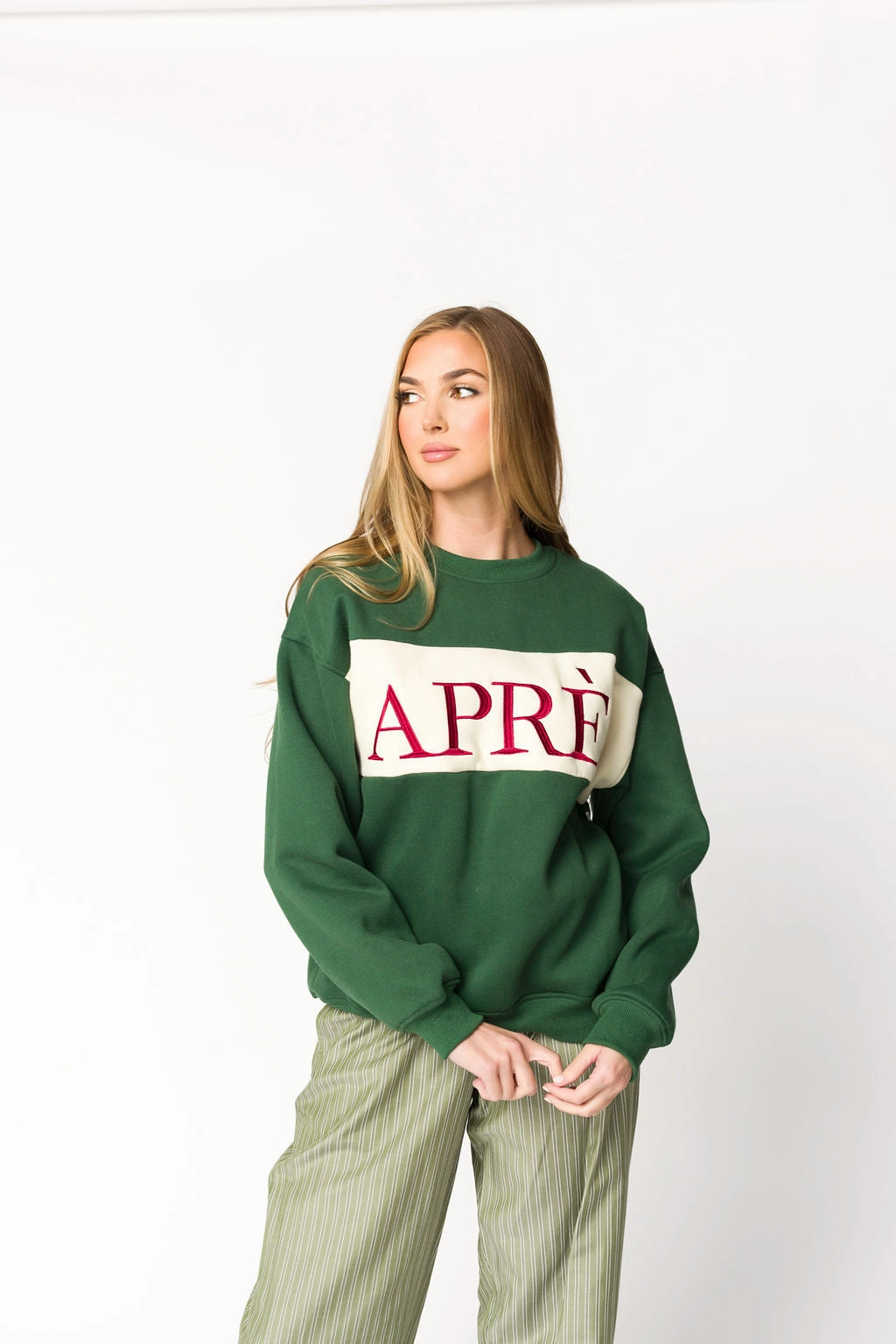 WrinkleResistantTextile Elegant Cardigan Aprs Colorblocked Crewneck in Pine Green
