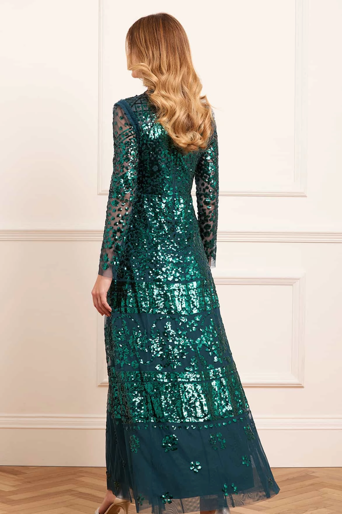 Elegant Appearance Casual-Look Aurora Gown