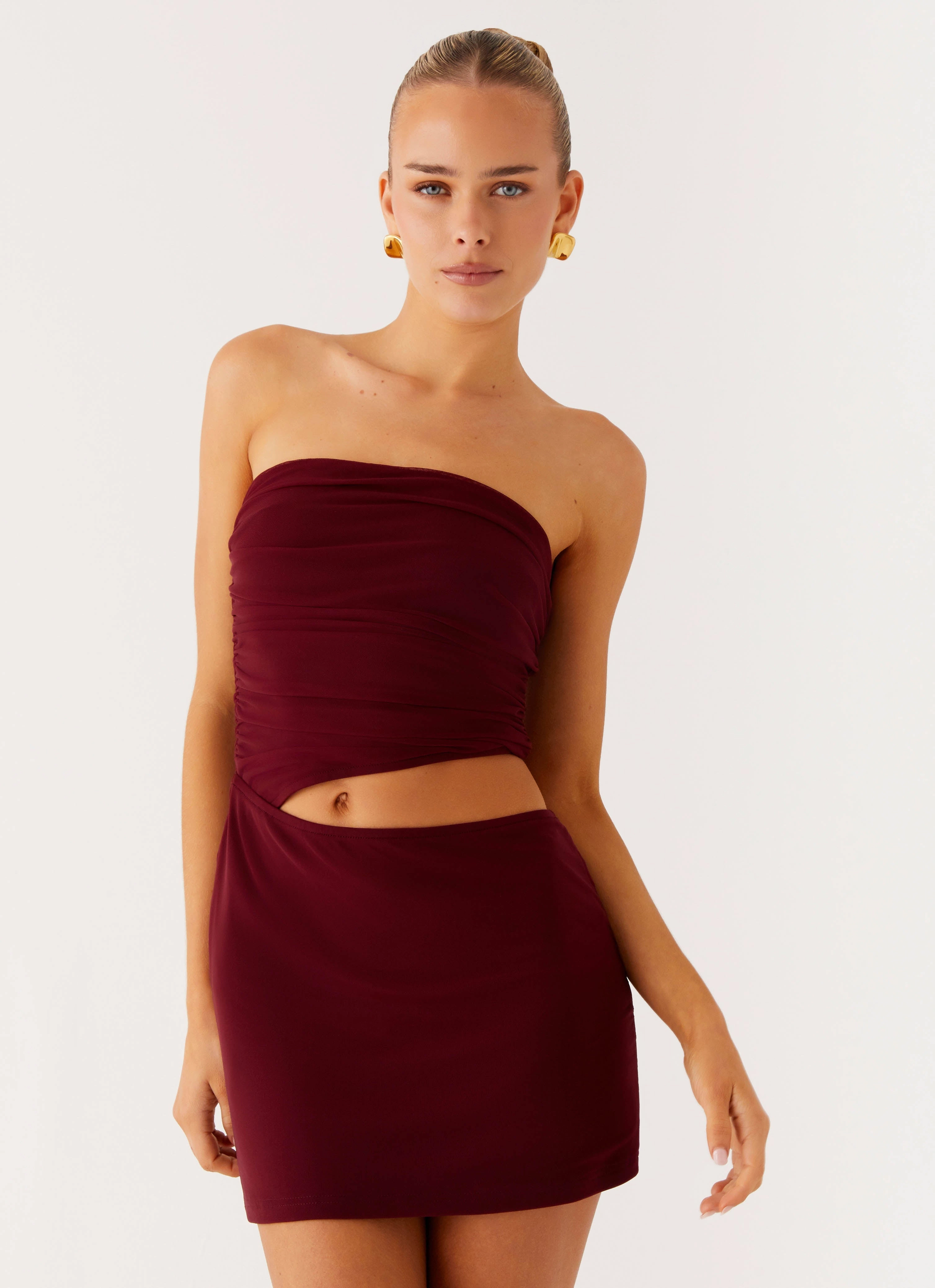 Simple yet chic gown Last Heartbreak Mini Dress - Burgundy