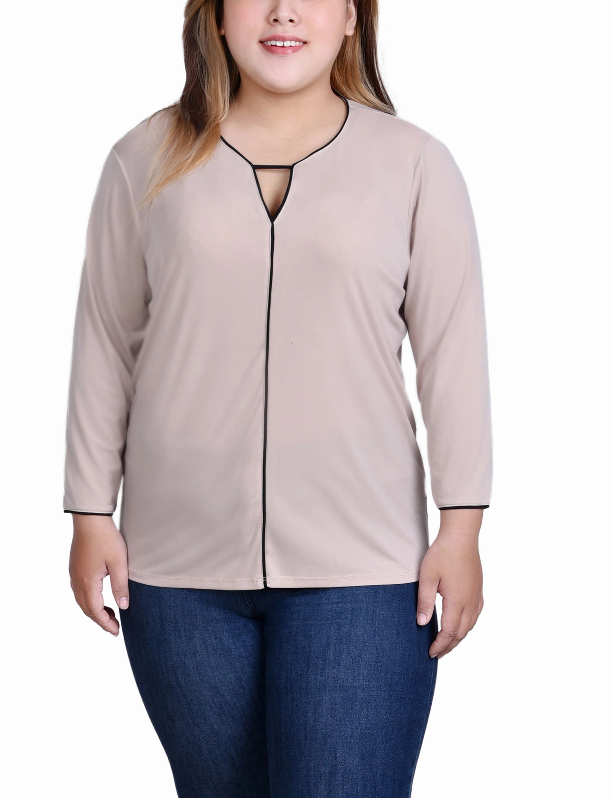 Plus Size 3/4 Sleeve Piped Top SnagProof