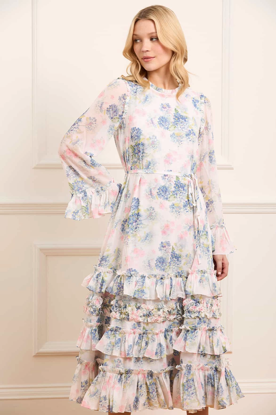 Hydrangea Chiffon Round Neck Ankle Gown Smart Design