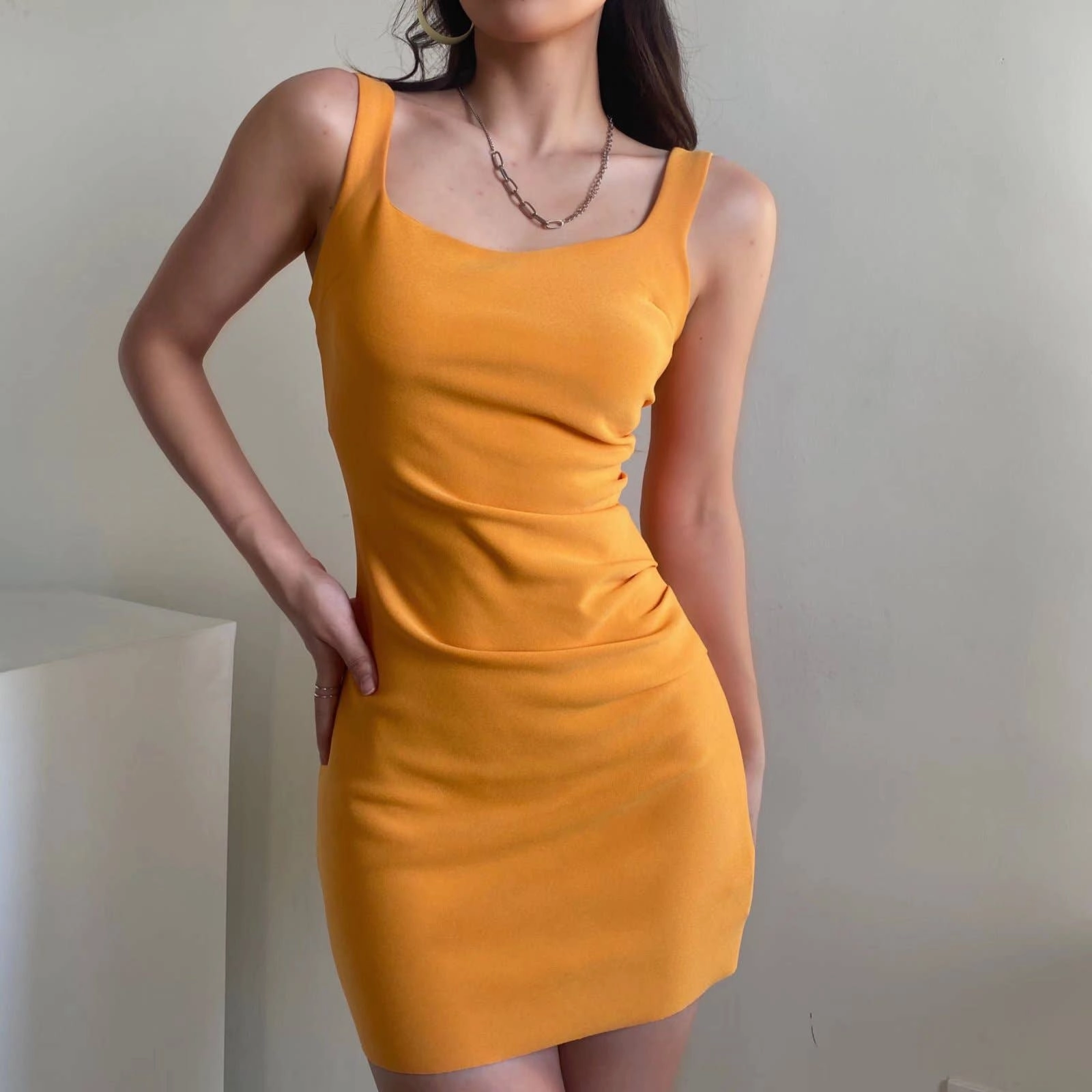 Structured Fit understated look COLLAR SLIM-FIT TEMPERAMENT WRAP BUTTOCK DRESS_CWDSD3642
