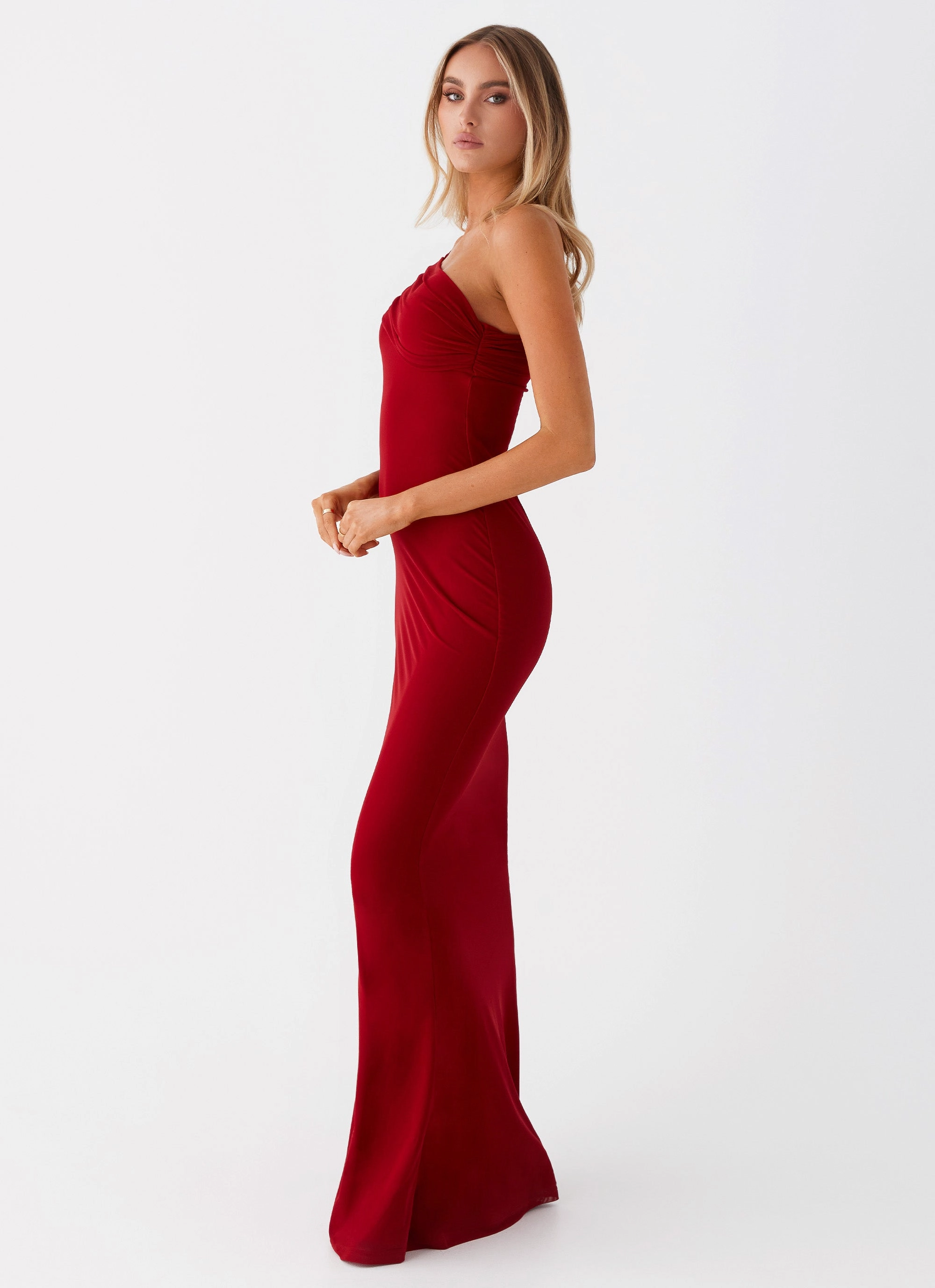 Reine Maxi Dress - Red Smart Blend