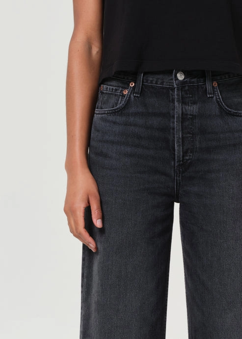 Ren Jean in Arcane Minimalist Night Out Smooth Slim Vintage Lover