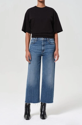 Contemporary Look Ren Jean in Chord