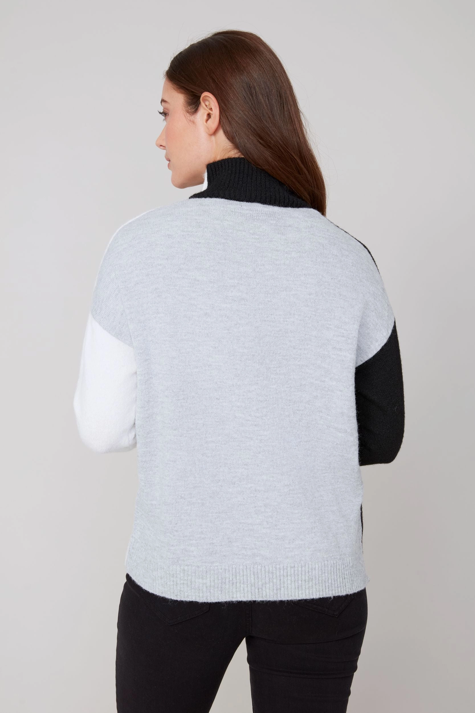 WrinkleResistant Cloth Non Iron Fabric Renuar Contrast Black Sweater