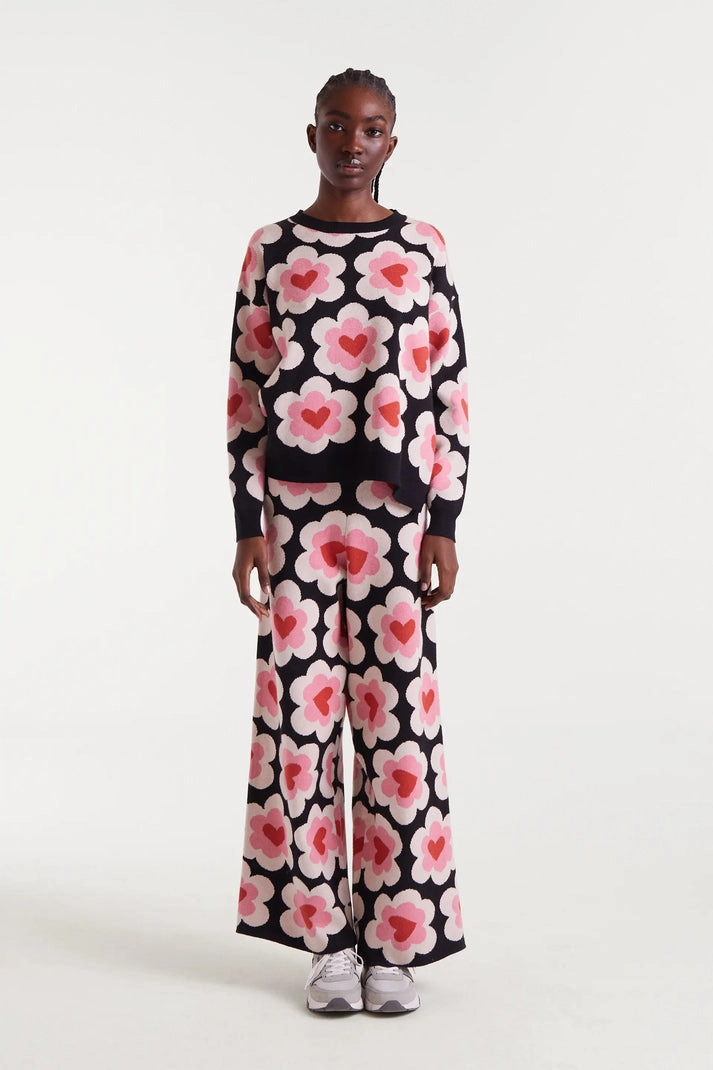 Retro Floral Knit Pant in Black SecureClosureSystem