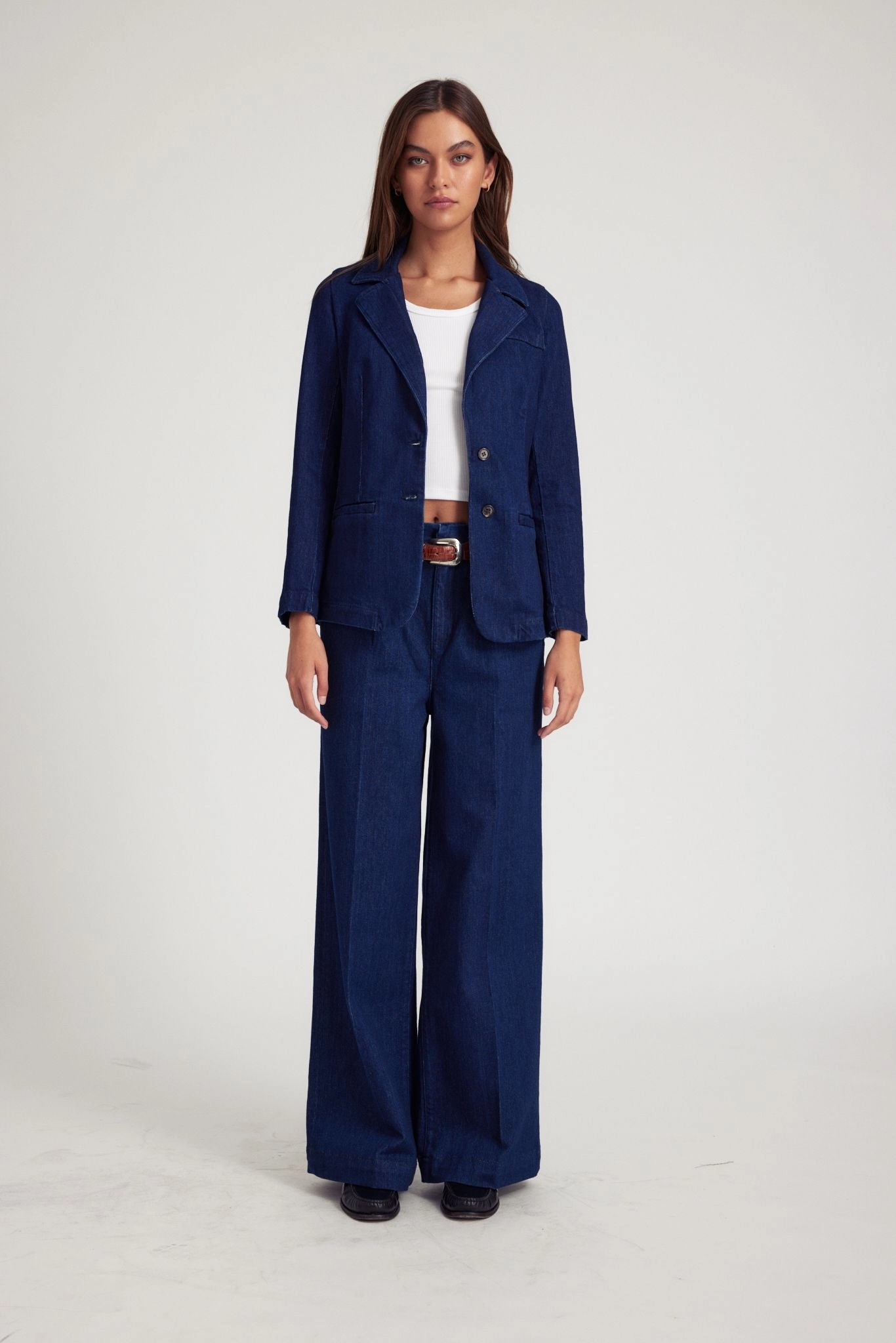 Rinse Denim Pleated Trousers Recycled Material Blend Thermal Regulation Fabric