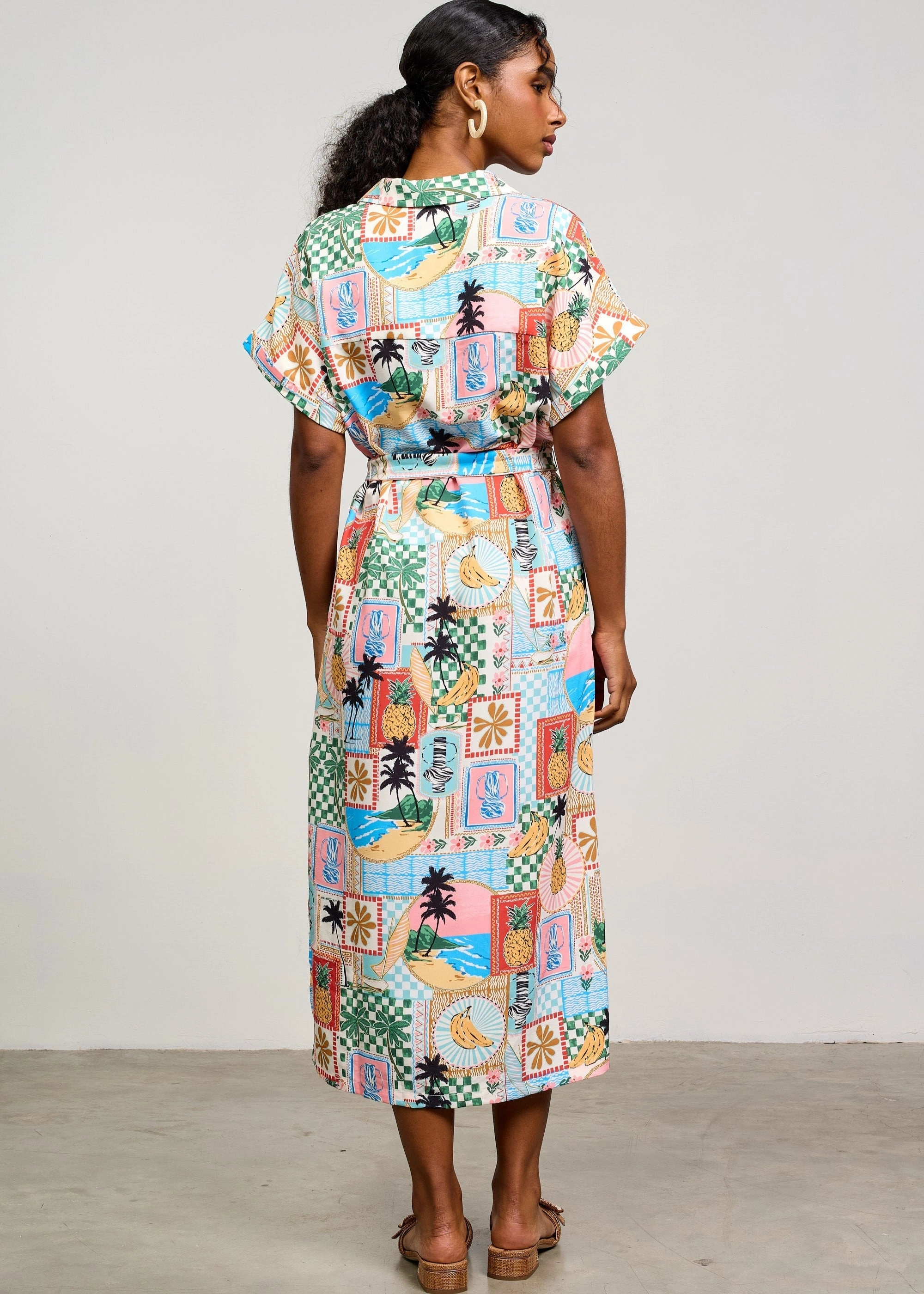 Simple Ease Brunch Glow ROSA PRINTED BUTTON FRONT MIDI DRESS