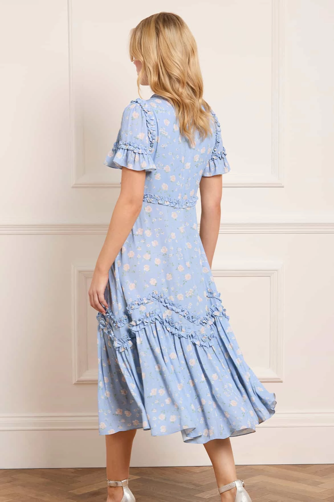Feel Good Rose Ditsy Satin V-Neck Ballerina Dress