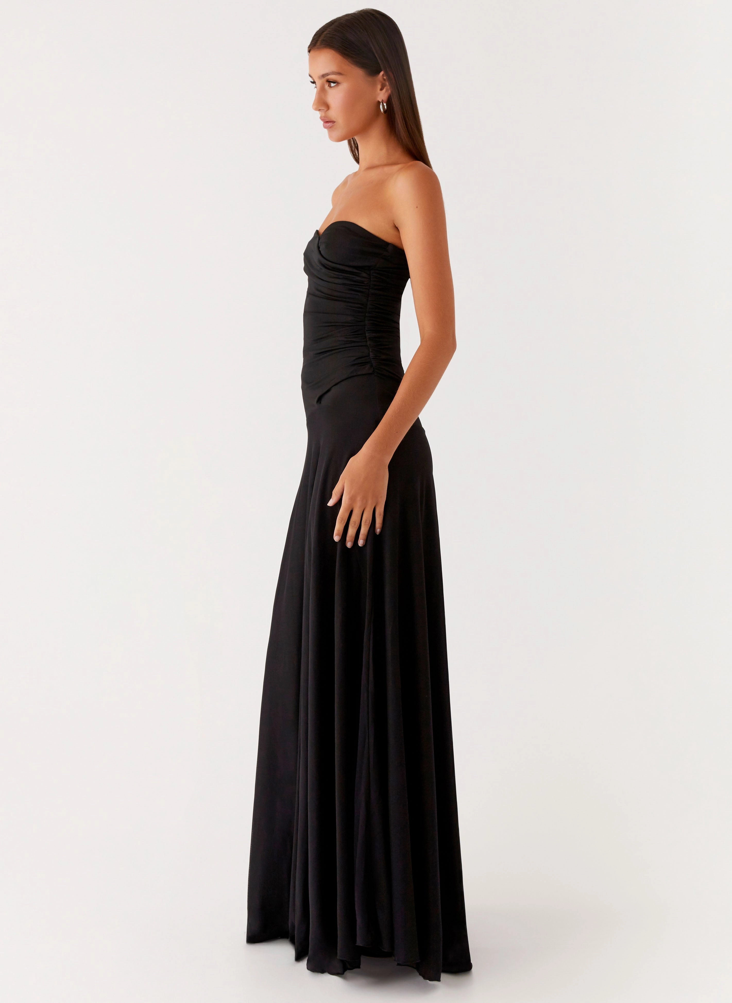 Comfy and Chic Ruben Maxi Dress - Black
