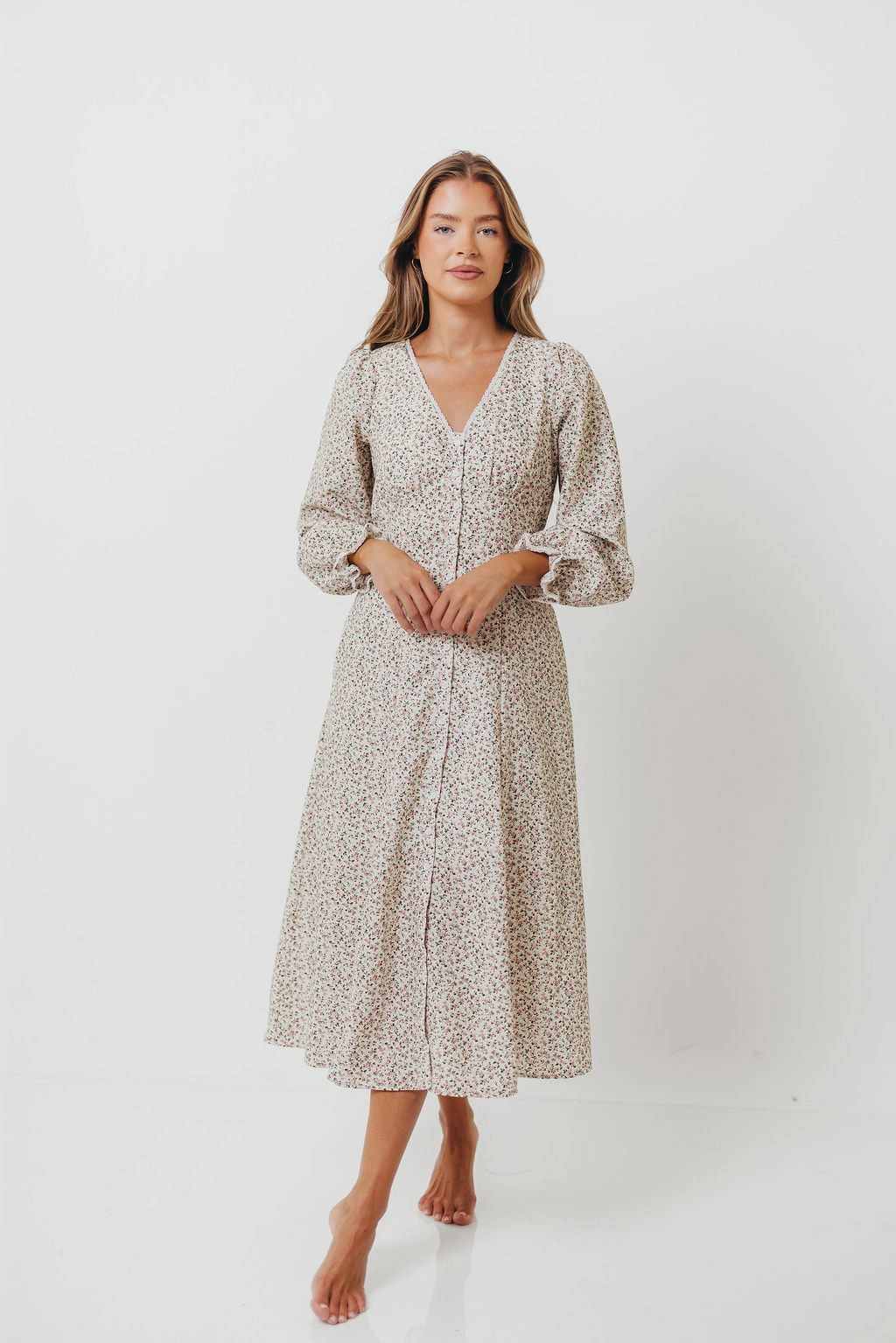 Sadie Floral Midi Dress in Vintage English Rose Gentle Look