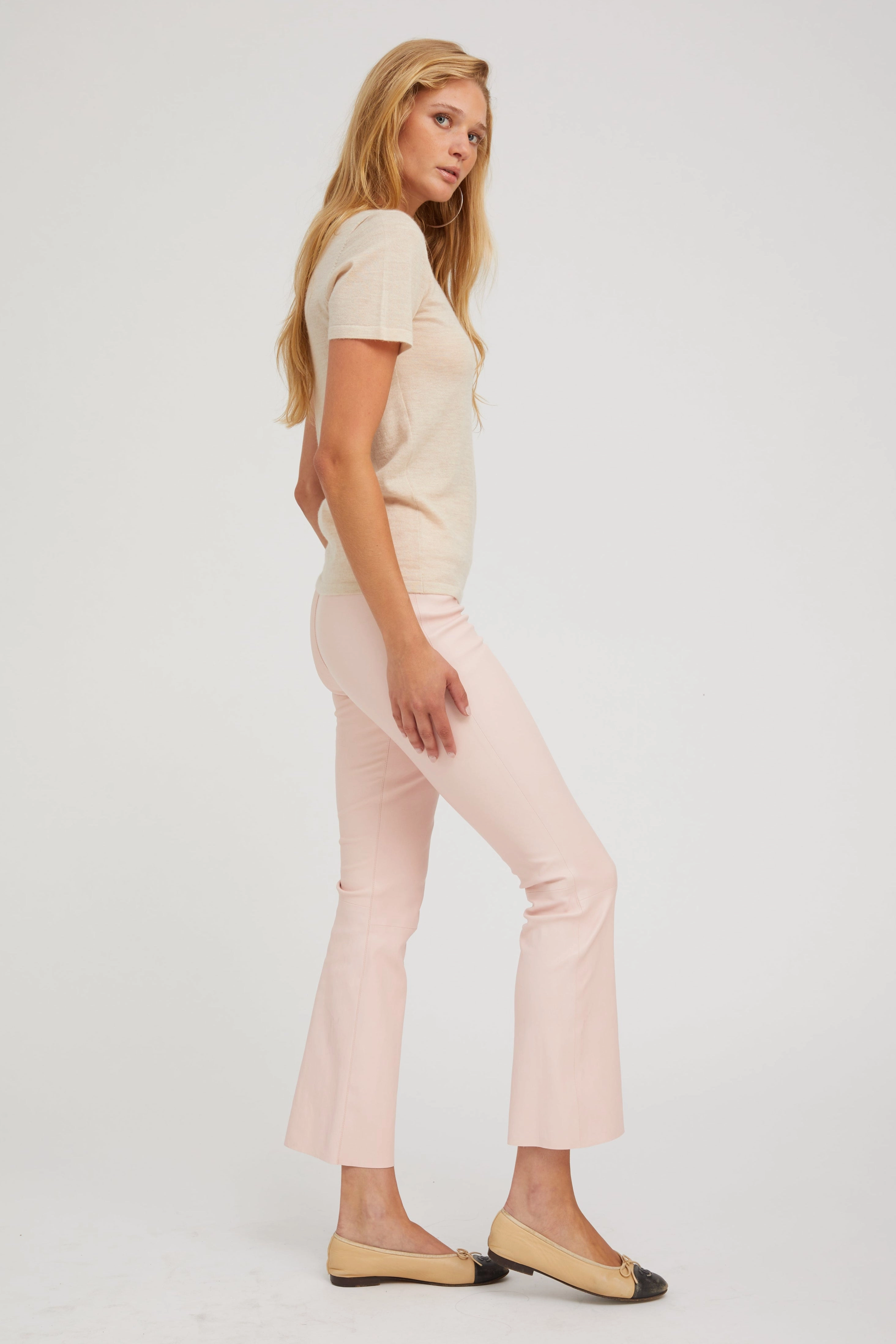 Sandstone Ultra Fine Cashmere Tee Office Look
