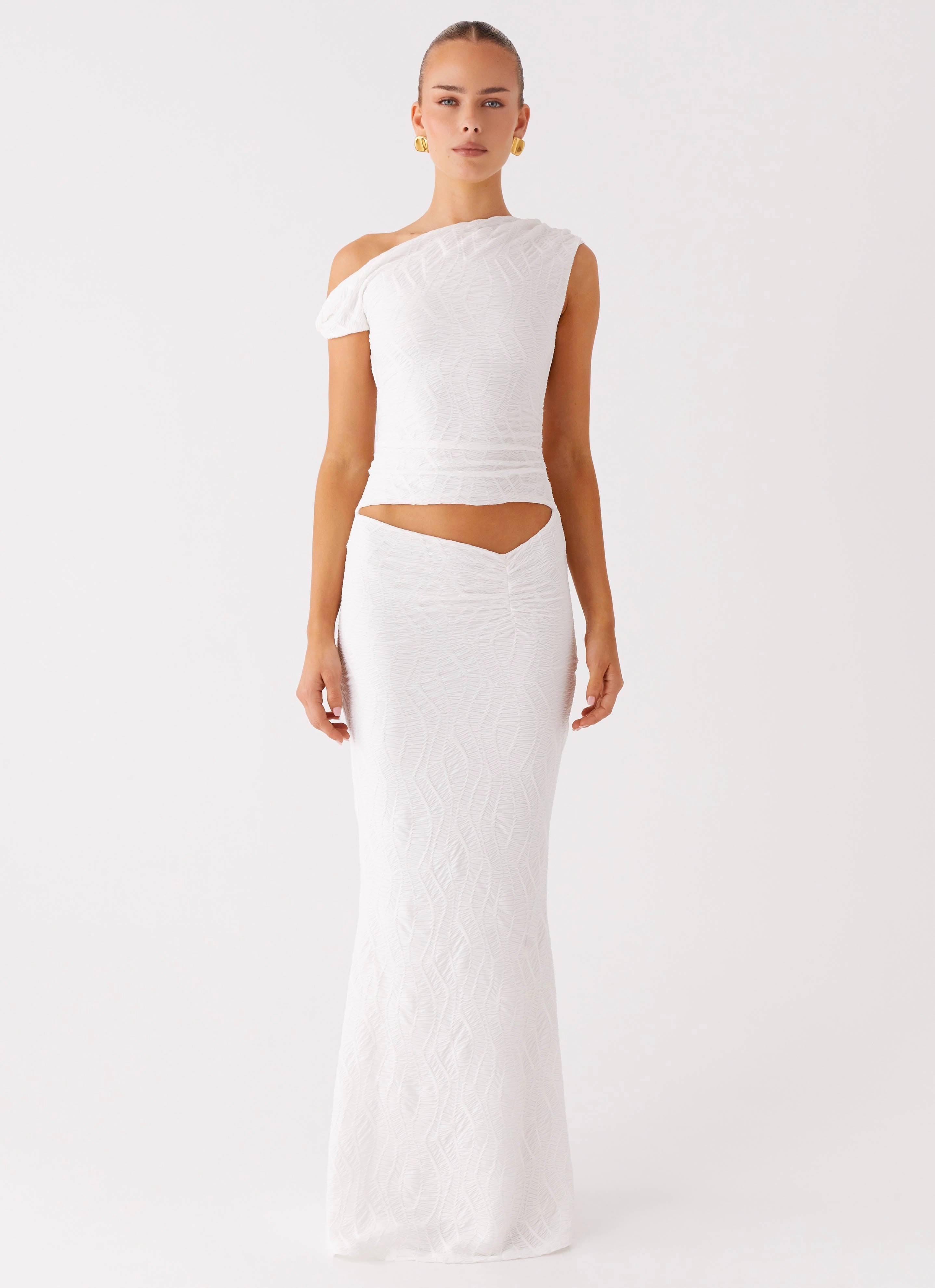 Skin Hug Fashionable Look Galantis One Shoulder Maxi Dress - White