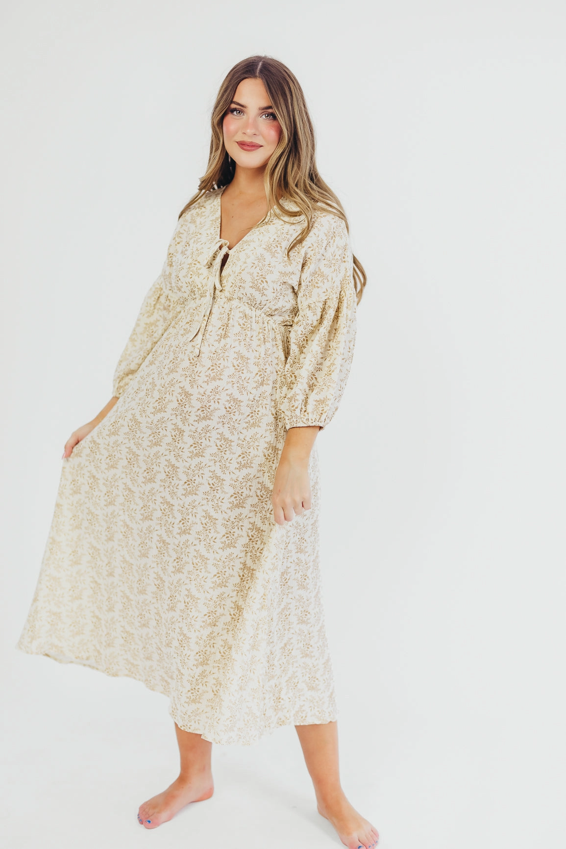 All-Day Wear Easy-Storage Hunter 100% Cotton Gauze Midi Dress in Natural/Tan Floral - Bump Friendly