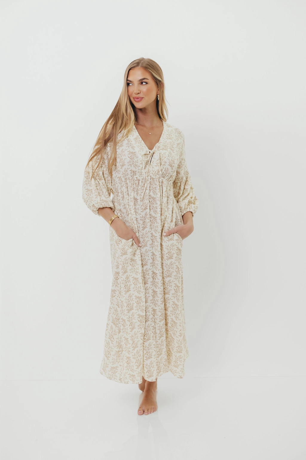 Hunter 100% Cotton Gauze Midi Dress in Natural/Tan Floral - Bump Friendly Effortless weekend dress