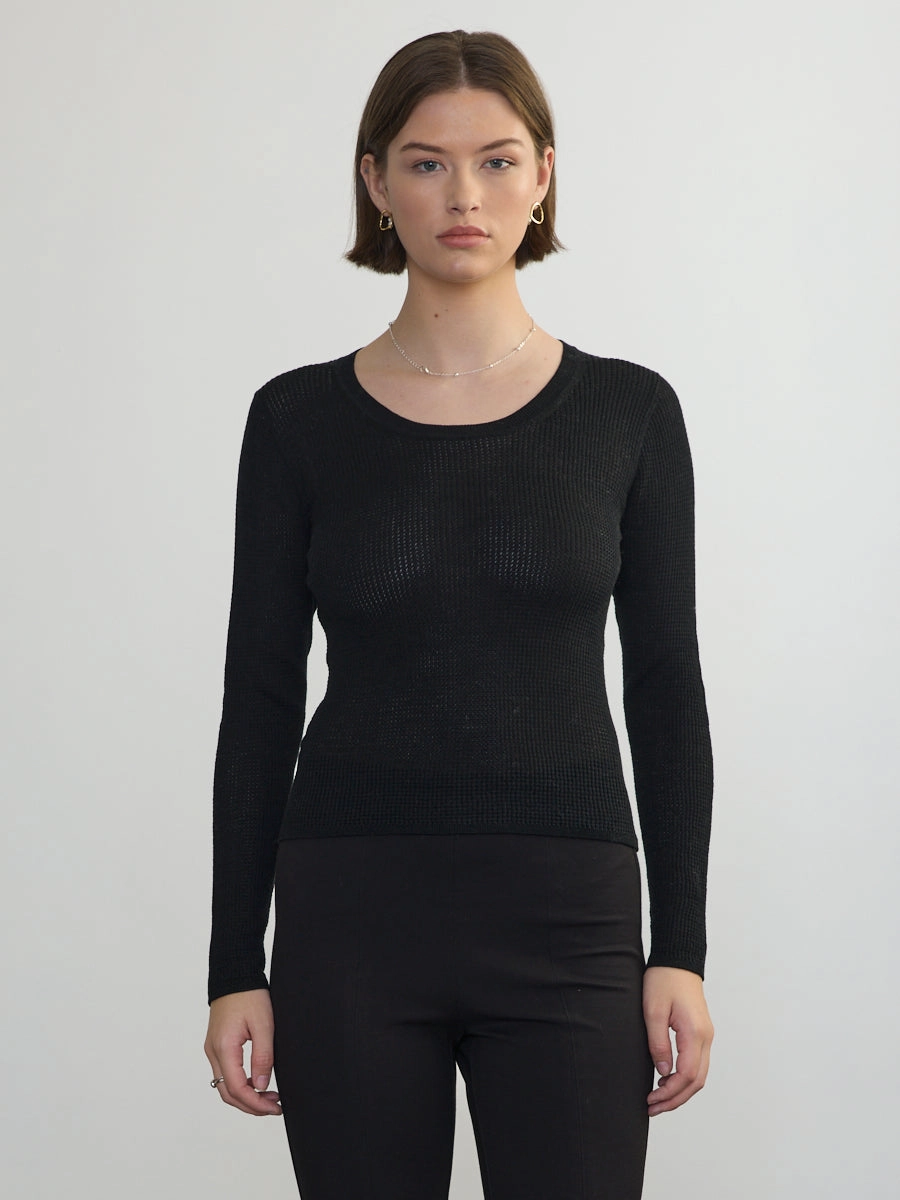 OdorResistantTechnology SCOOP NECK PULLOVER