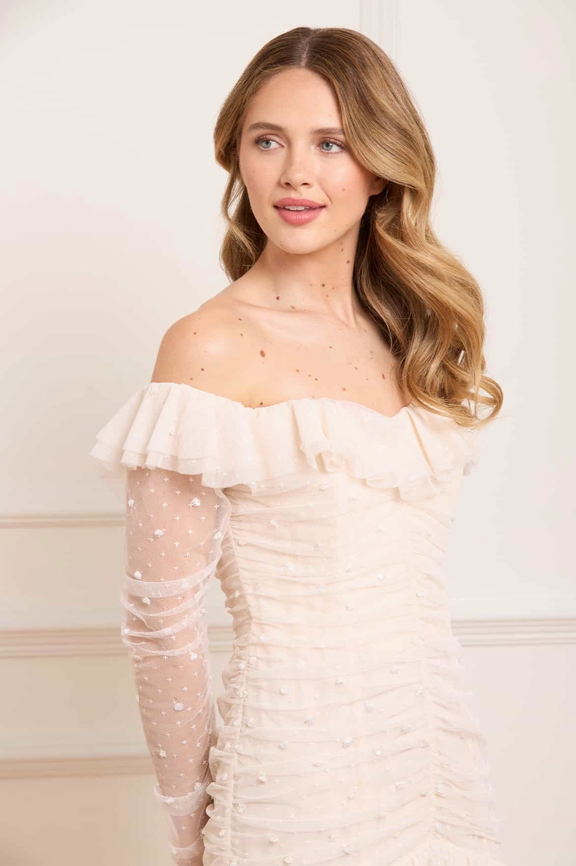 Chic Waist Sequin Glimmer Rouched Off-Shoulder Gown