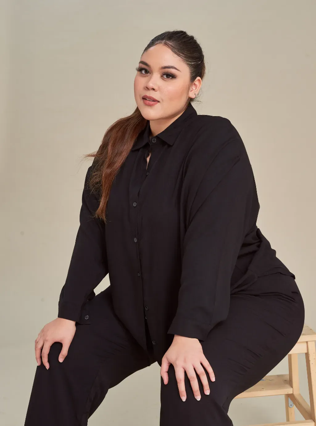 Setelan Kemeja Oversized Shirt dan Celana Lounge Pants - ALL BLACK