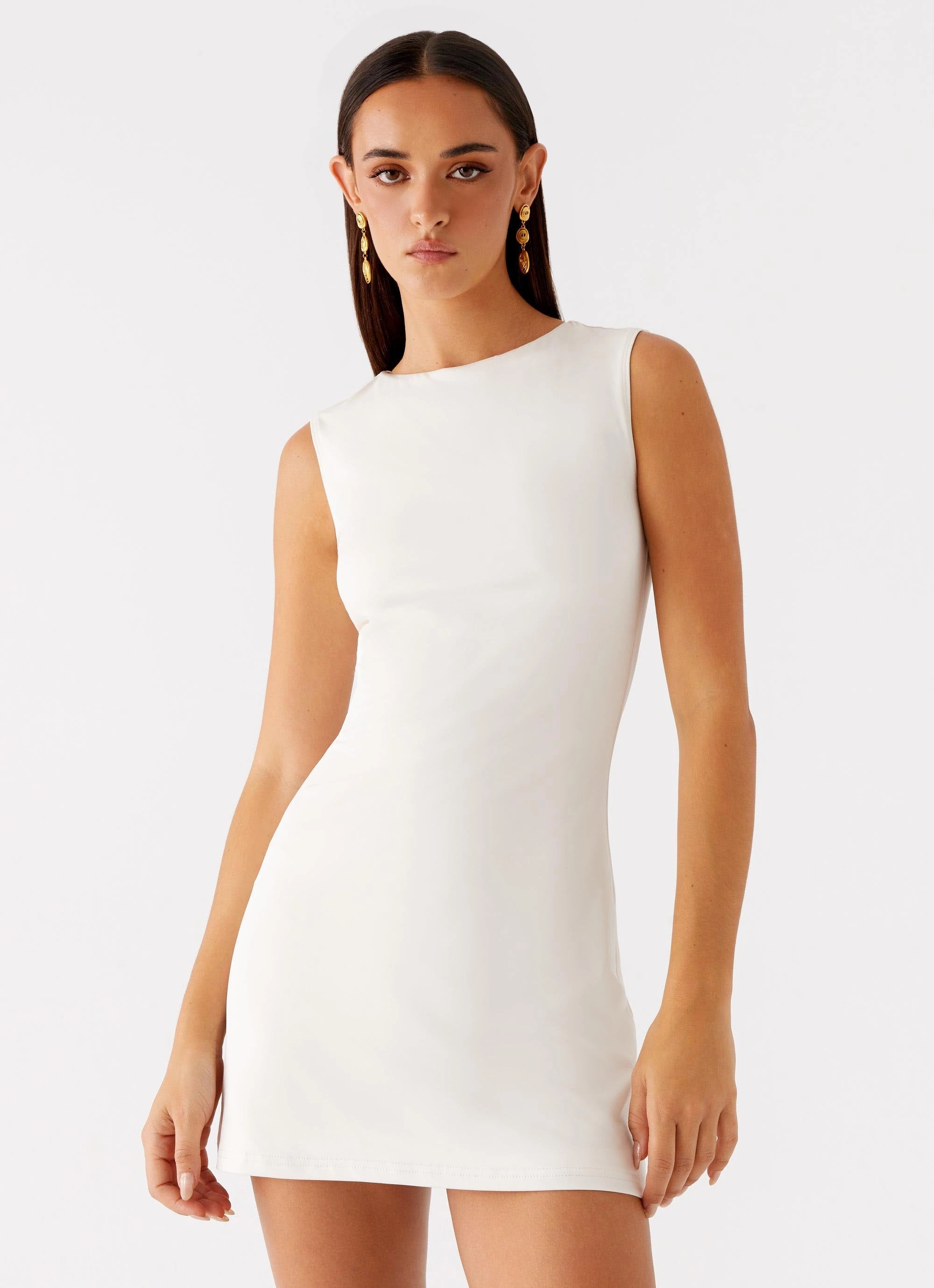 Sweetheart Cut Versatile Layer Wear Shai Pearl Mini Dress - Ivory