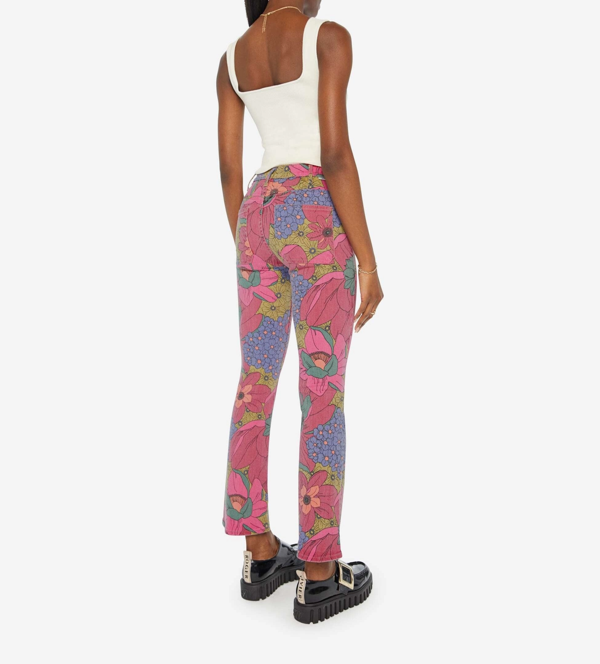 Teen Outfit Outdoor Adventure Sunny Vibes Easy Fashion Patch Pocket Insider Flood in Psychic Floral