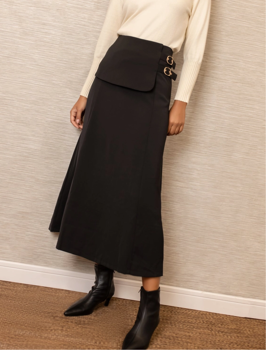Detail Focus Formal Event Avril Maxi Skirt | Black