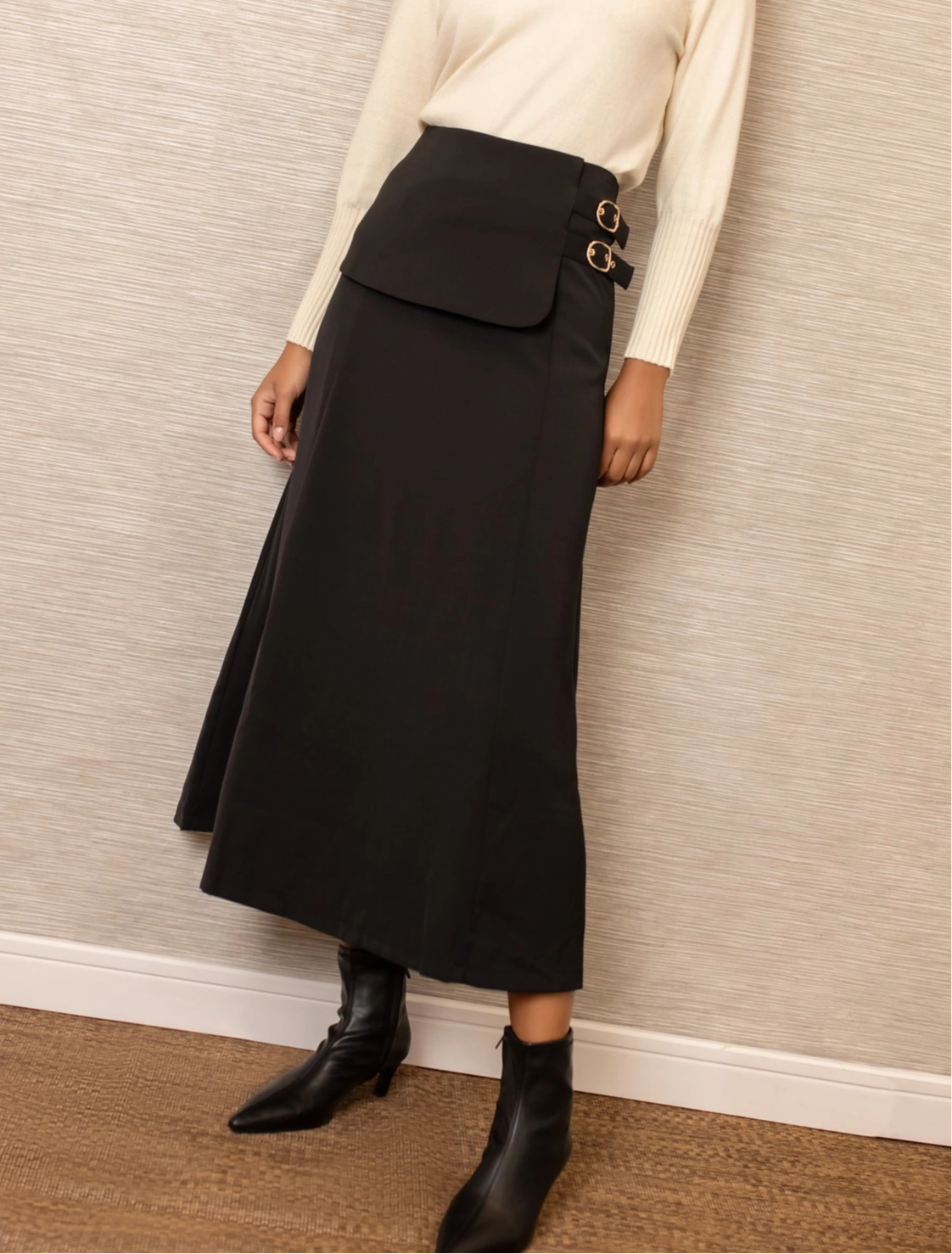 Simple Layers Clean Style Avril Maxi Skirt | Black