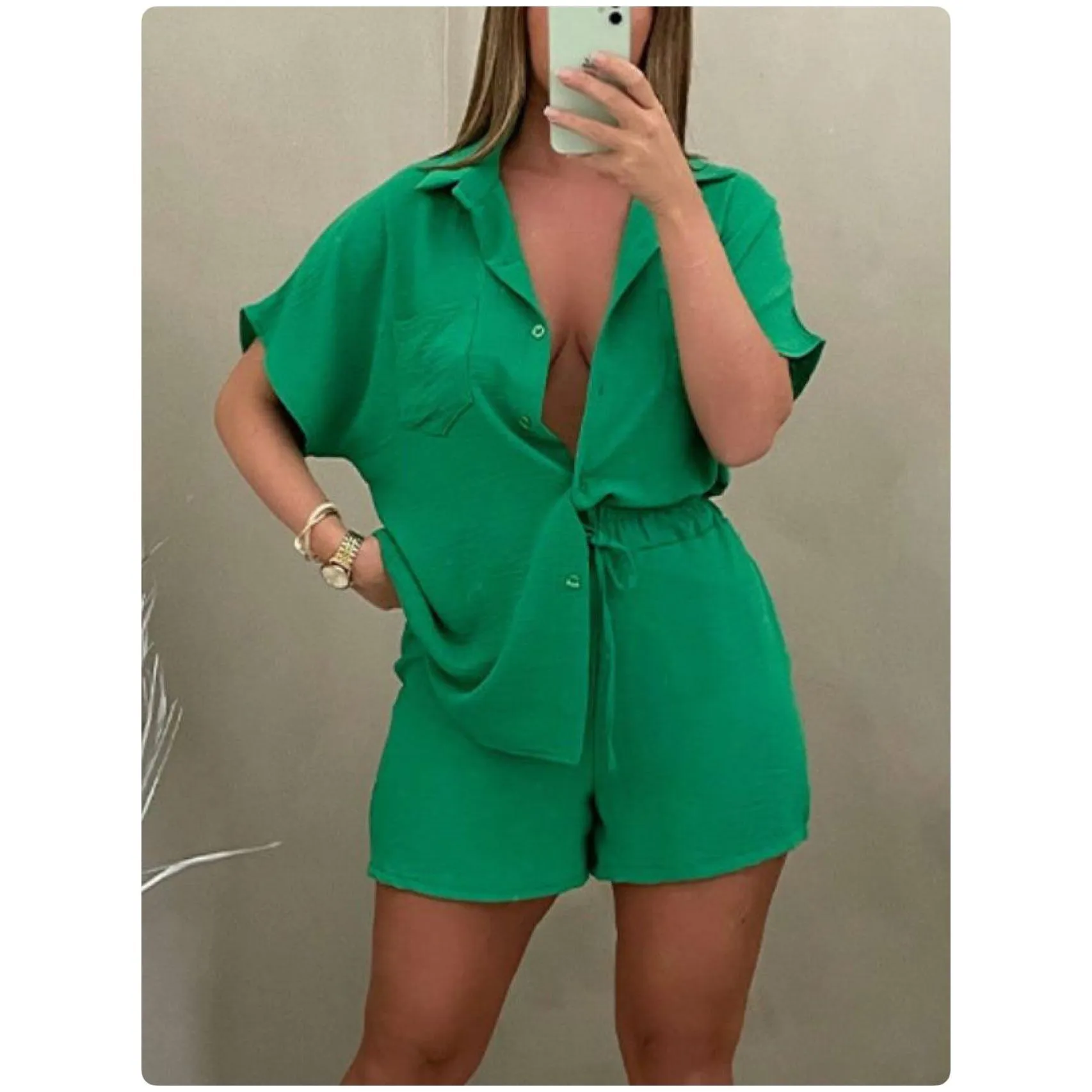 Short Sleeve Top and Shorts Outfits pants set.