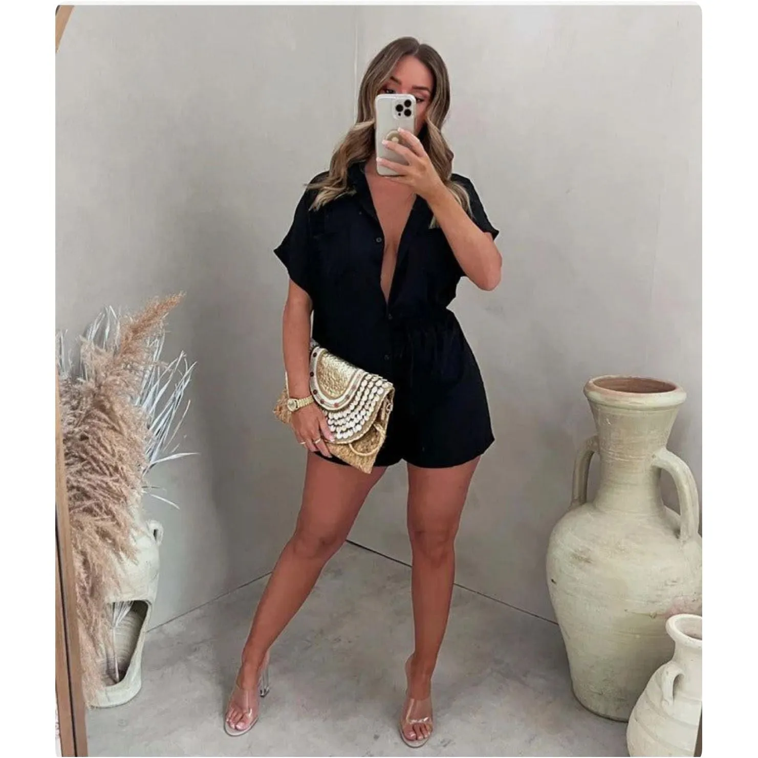 Short Sleeve Top and Shorts Outfits pants set.