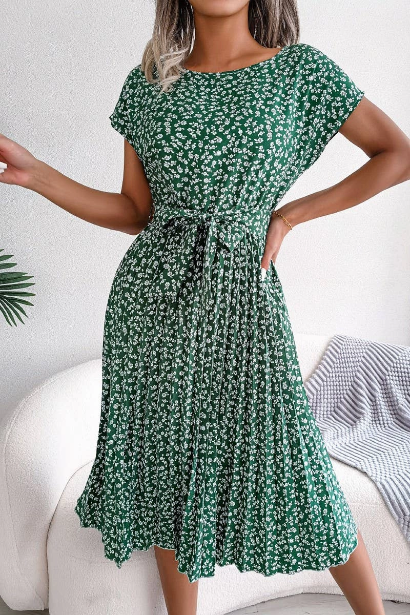 CASUAL SHORT SLEEVE FLORAL LARGE PLEATED DRESS_CWDSD2554 Smart Glide Classic knee-length dress