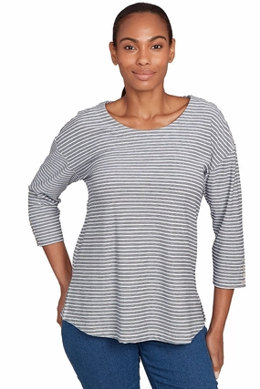 Stripe Right 3/4 Sleeve Knit Top Non Chafing Side Seams Unlined Design
