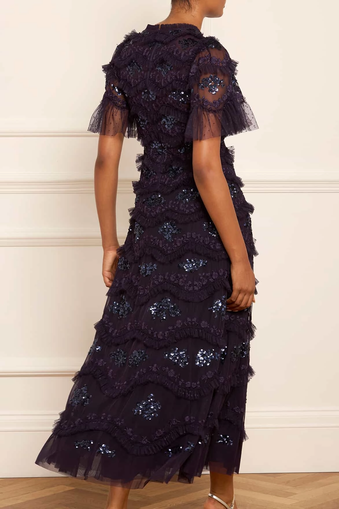 Asymmetrical hem Daisy Wave Ankle Gown
