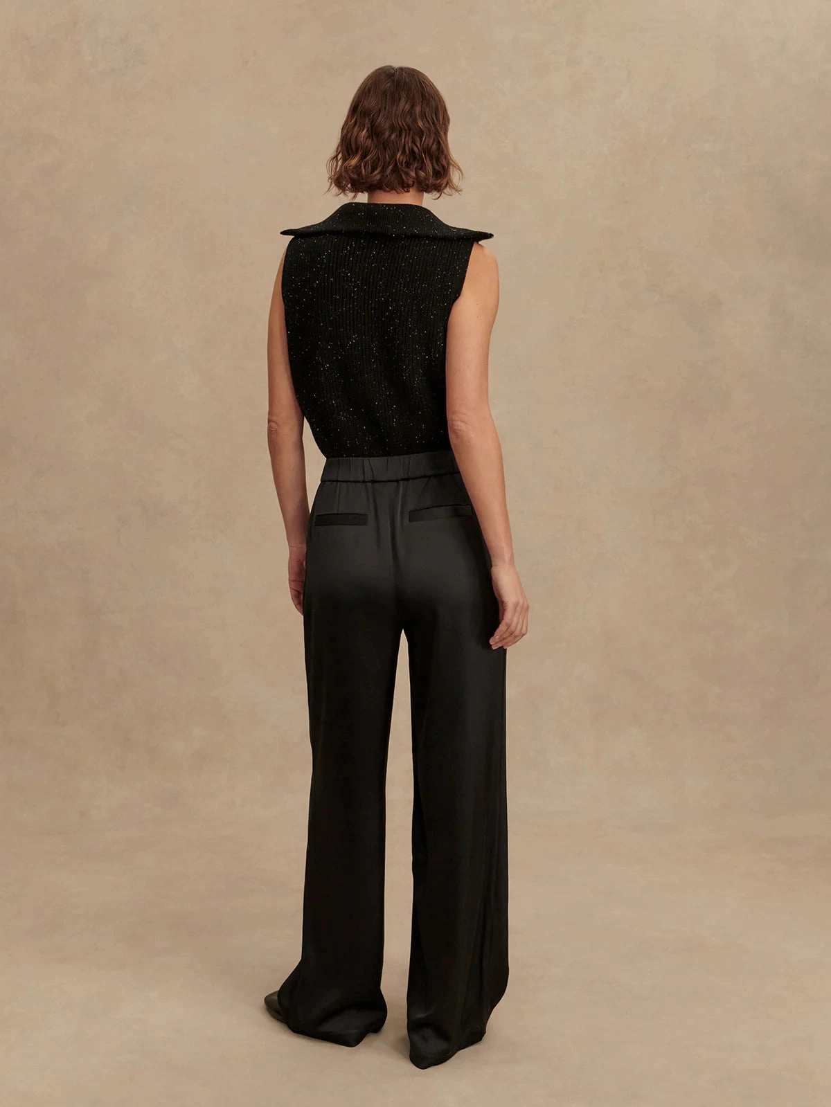 Reinforced Hem Stitching Non Chafing Side Seams Varley Bryden 2.0 Wide Leg 29.5" in Black
