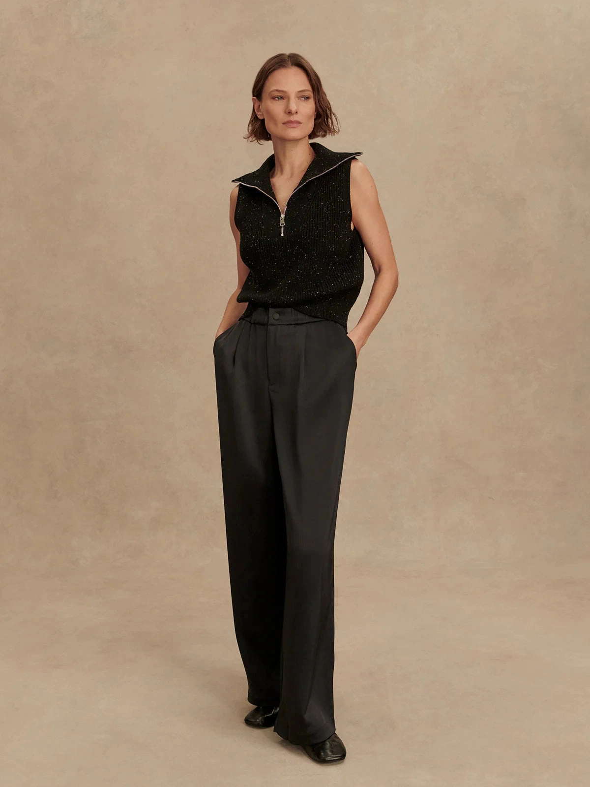 Hidden Zipper Pocket Everyday Look Varley Bryden 2.0 Wide Leg 29.5" in Black