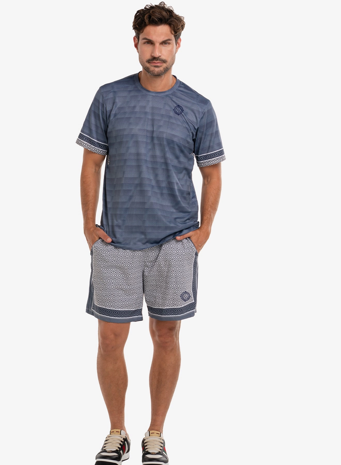 The Pickler Vented Short Sleeve Layered Hemline