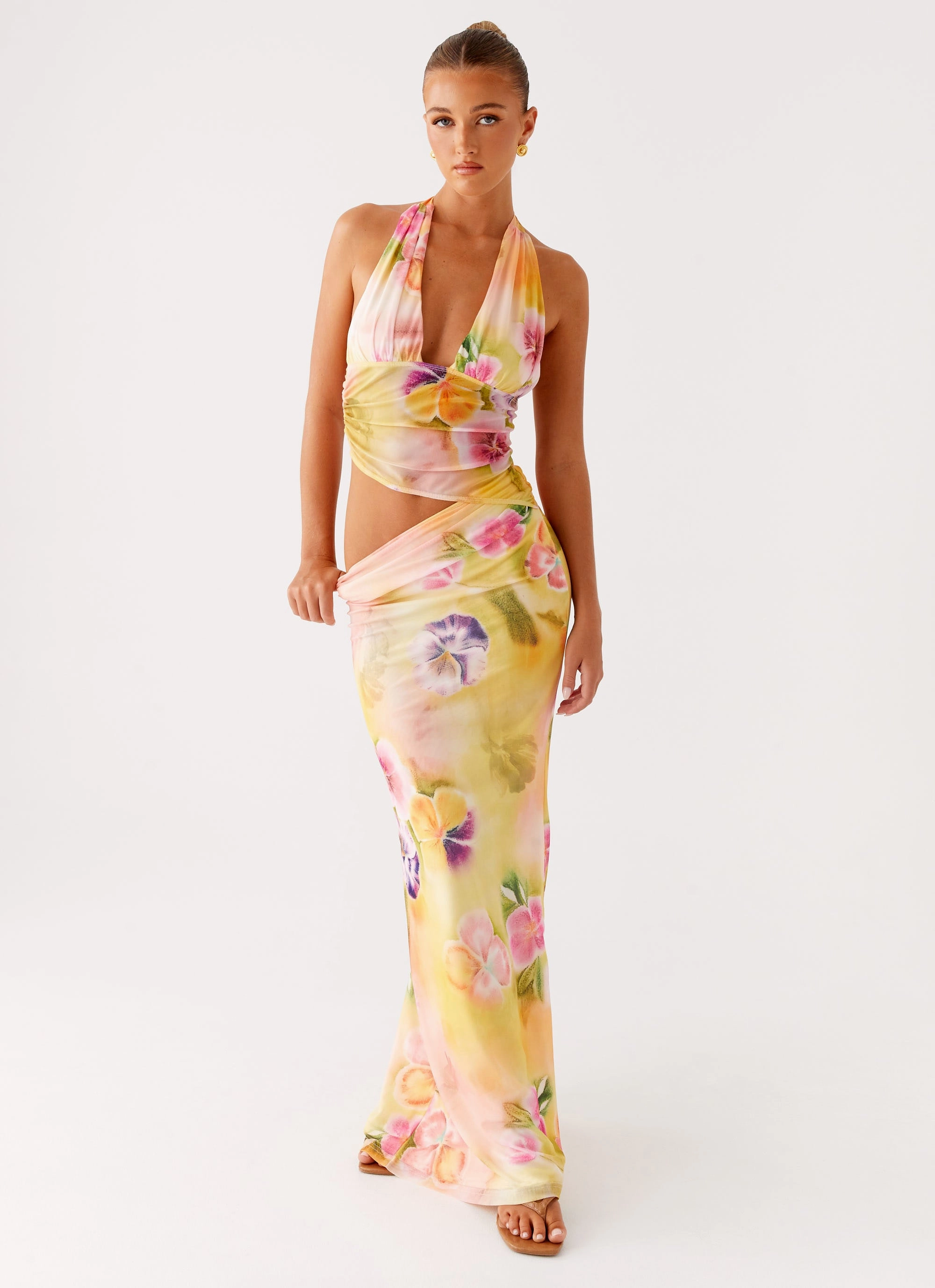 Main Act Halter Maxi Dress - Sunburst Floral Urban Ready Soft Material