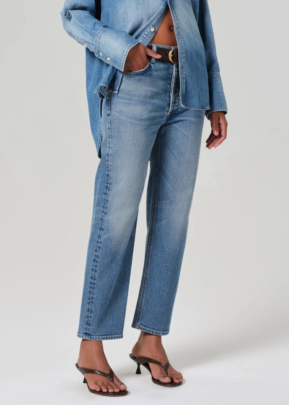 Chill Style Modern Earthy Delfina High Rise Straight in Elsinore