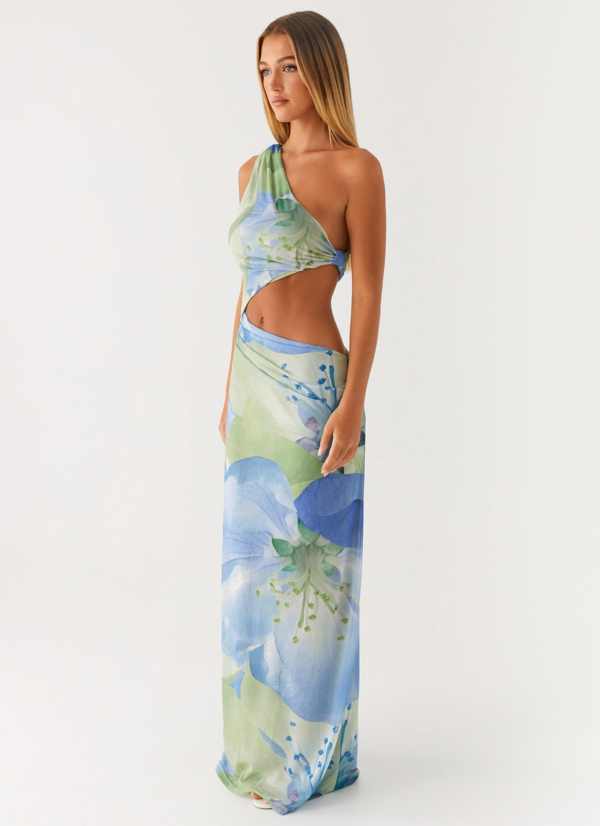 Bold Simplicity Work Chic Wilder Maxi Dress - Flower Print
