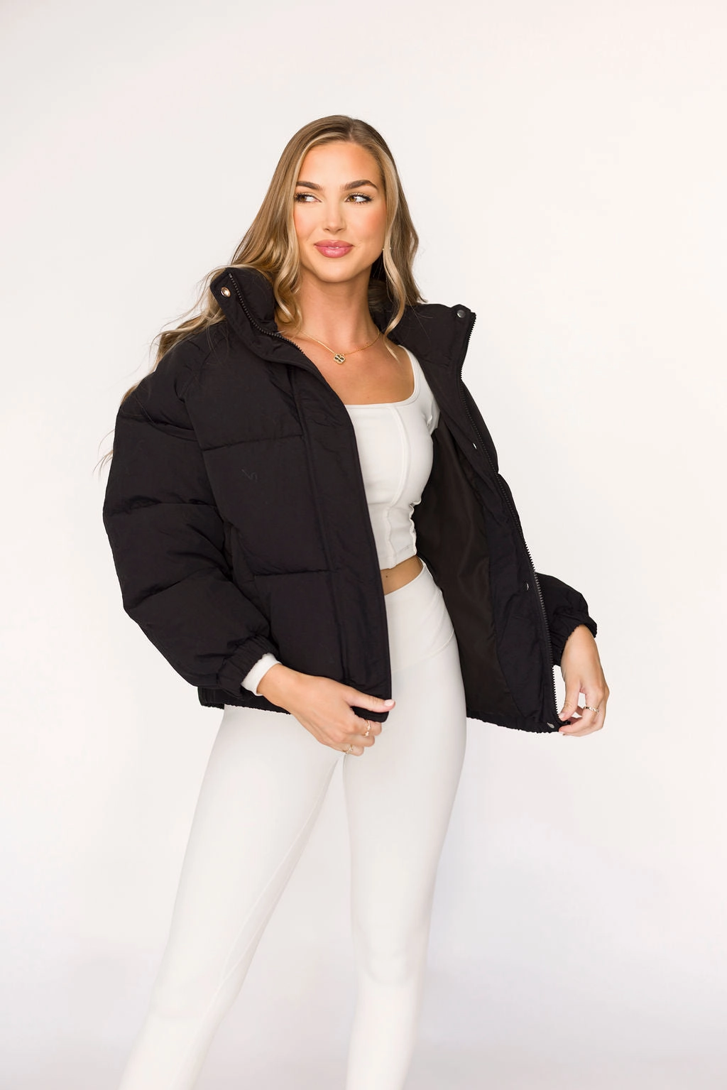 Jasmine Oversized Puffer Jacket in Black slim fit FlatlockStitching