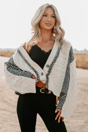 Minimalist Silhouette Cut HeavyweightThermal Nest Mode Knit Houndstooth POL Cardigan (Ivory/Black)