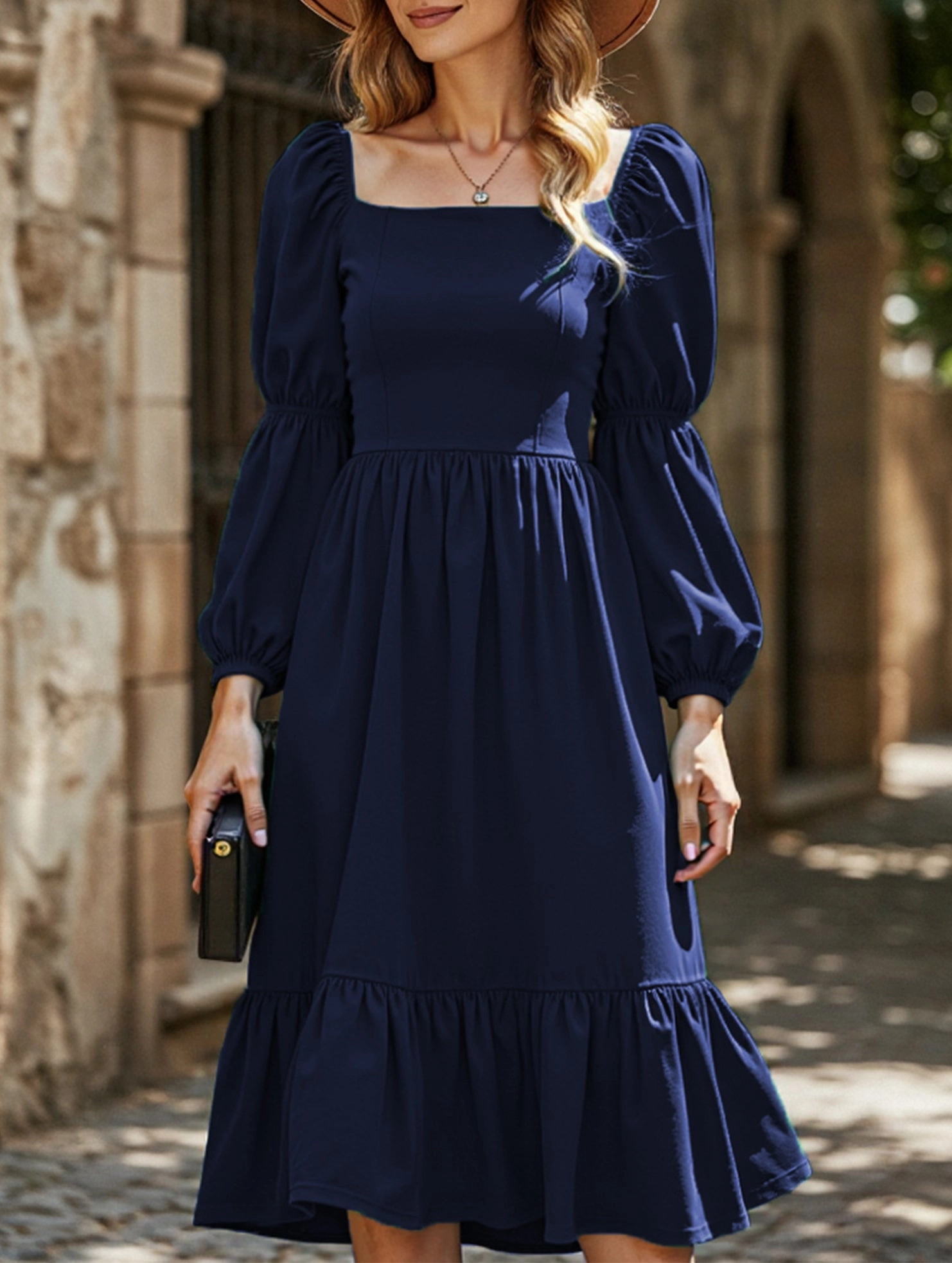 Classic Mood Solid color A-line casual long-sleeved dress