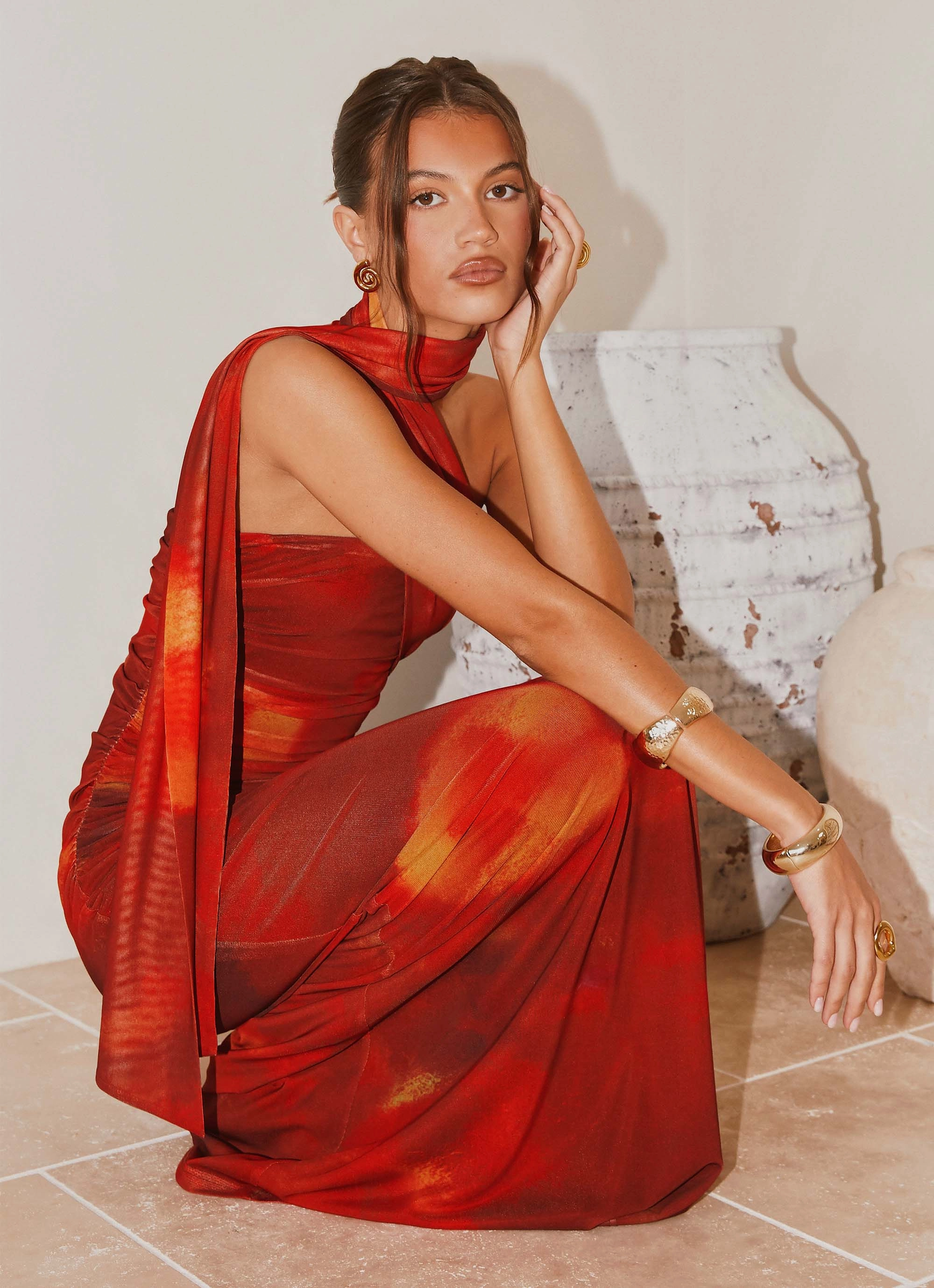 Fashion-Forward Songbird Maxi Dress - Scarlet Blur